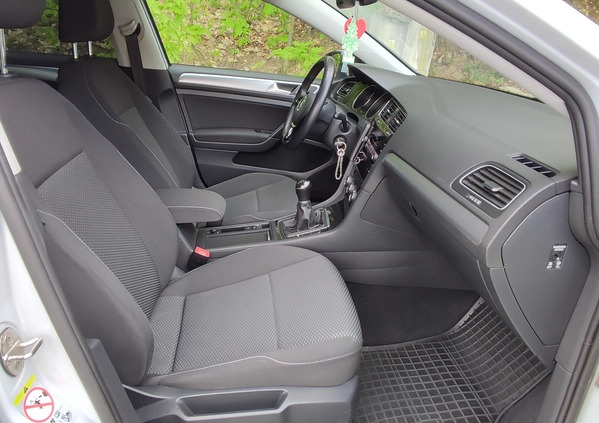 Volkswagen Golf cena 49990 przebieg: 153000, rok produkcji 2017 z Wolbrom małe 529